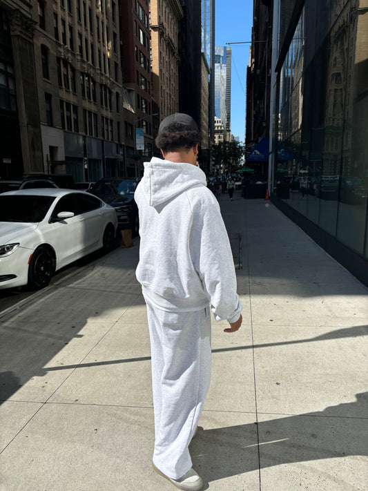 Why Premium Tracksuits Are the Ultimate Wardrobe Essential