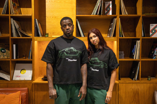 The Rise of Graphic Tees: Why They’re a Streetwear Staple