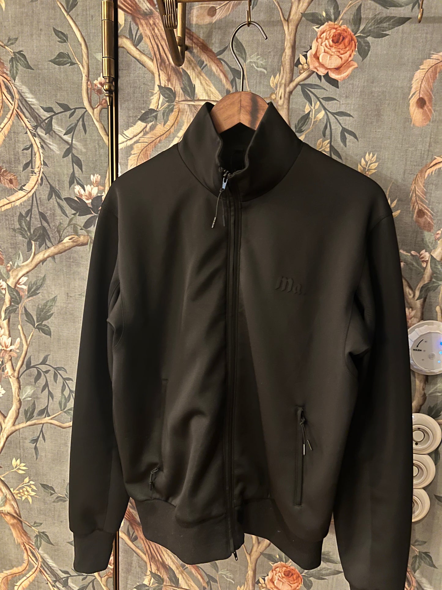CORE ZIP JACKET